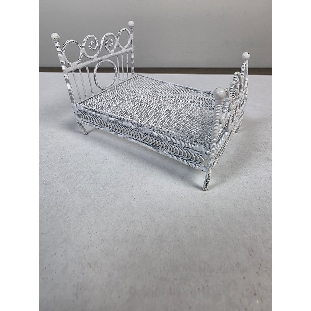 Vintage Dollhouse Miniature White Wire-Wicker Bed